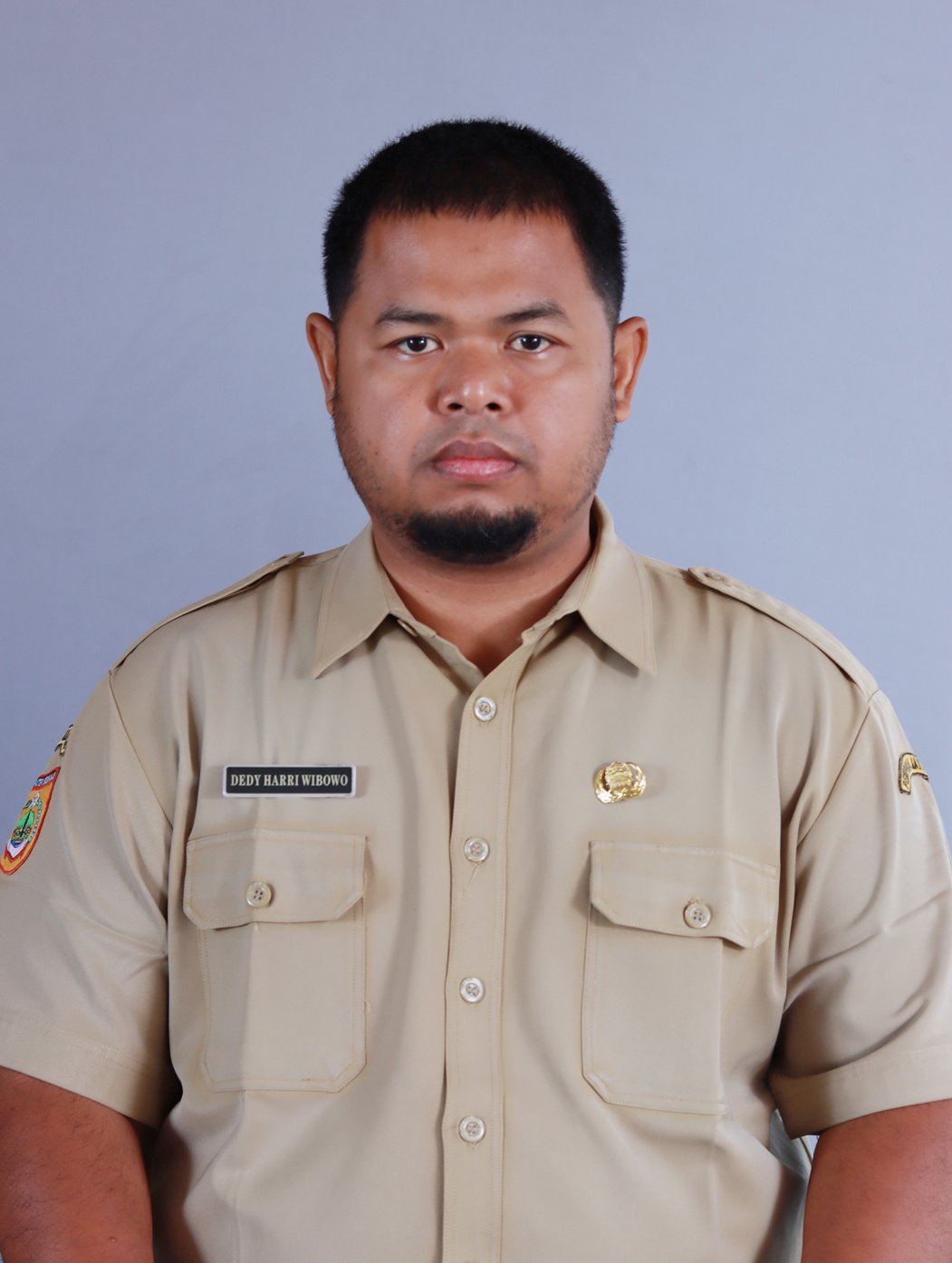D. Ahad Muttaqien, S.PdI, MPd.I